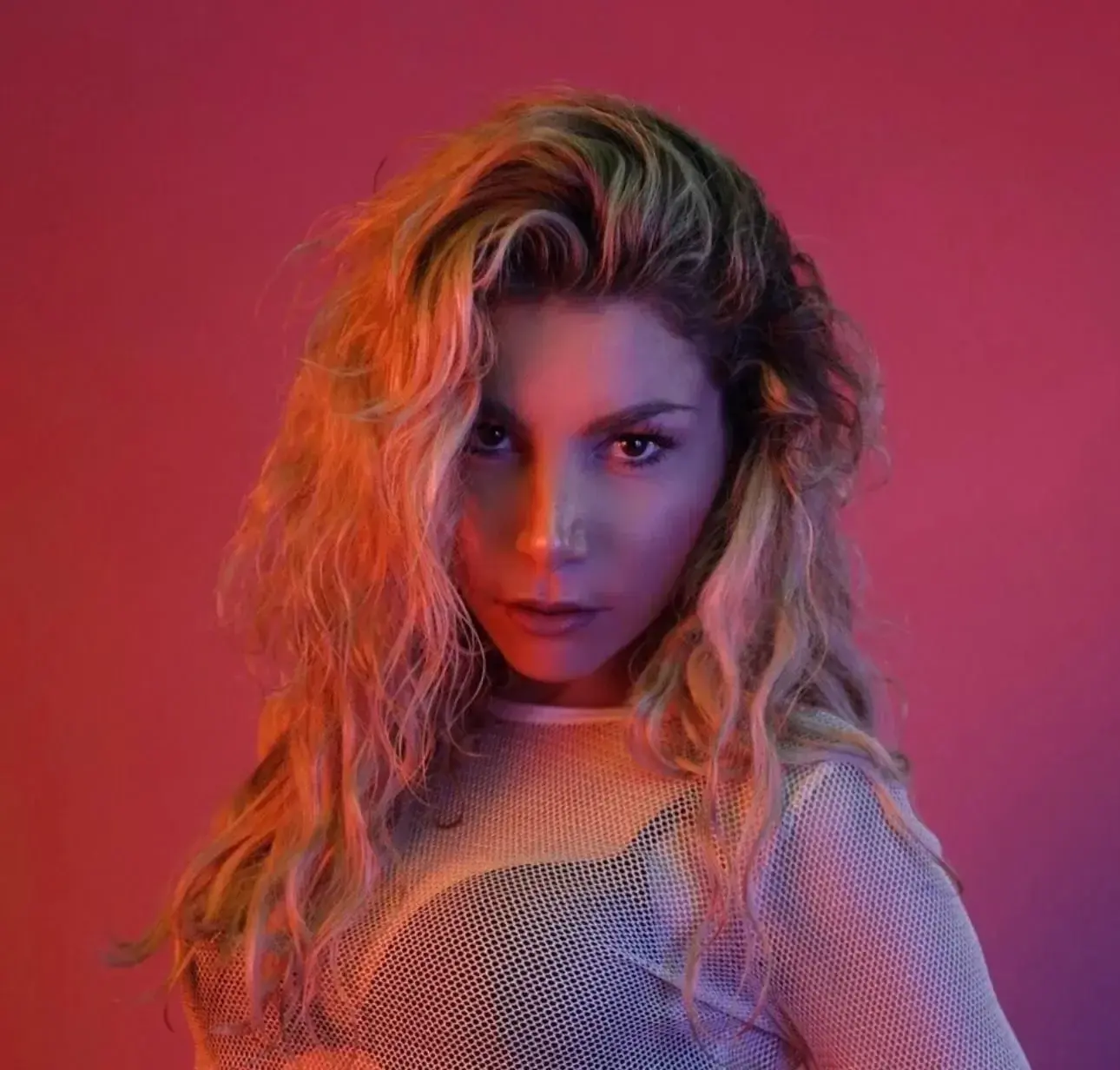 Leak & nude MYM — Lolamarois75 : « Une pensée pour toi… 😘 » (MYM)