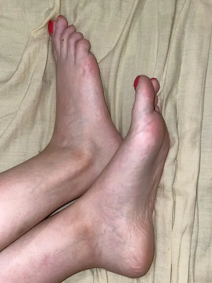 Leak & nude 1 — petitspiedsmimi19