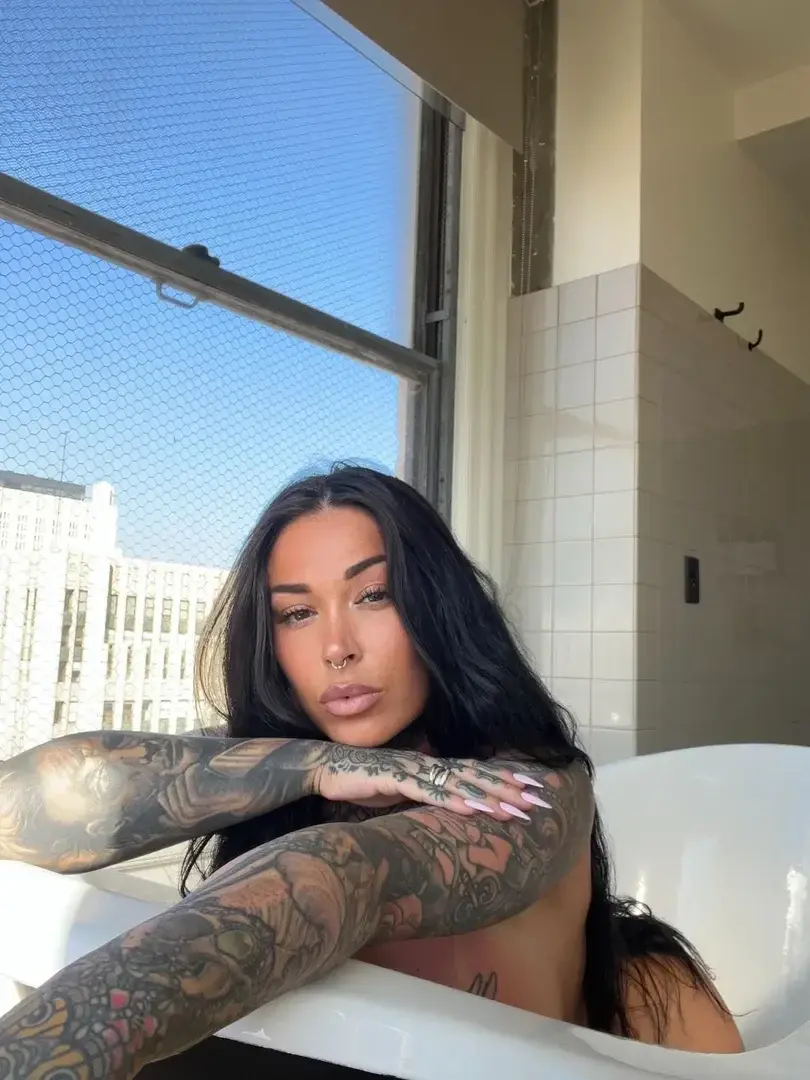 Tu te joins à moi dans le bain? 🤍