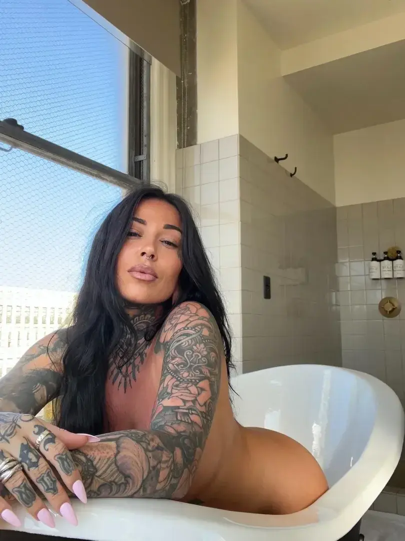 Babygx - Photo exclusive MYM 3 | French Modèles