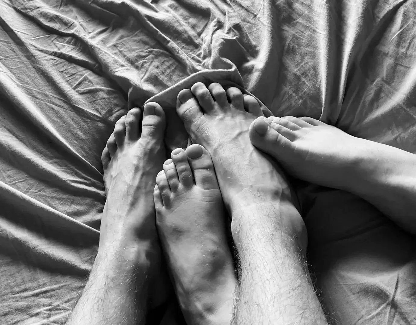 Leak & nude 1 — Madame_et_monsieur_pied