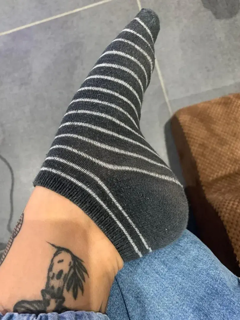😈