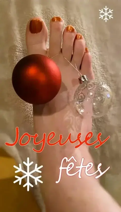 Leak & nude 3 — Pieds-de-biche_31