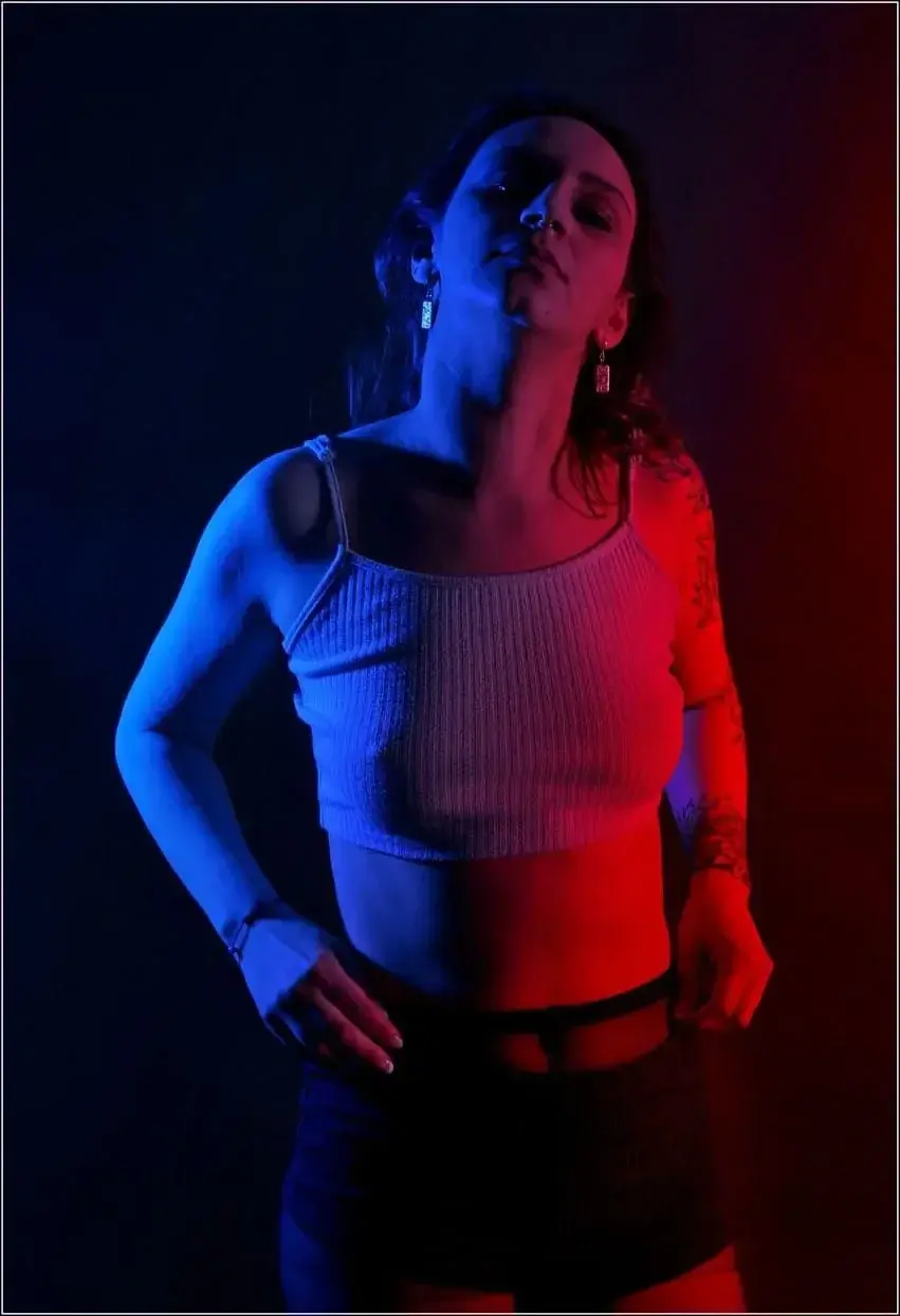 Leak & nude 6 — La_peste
