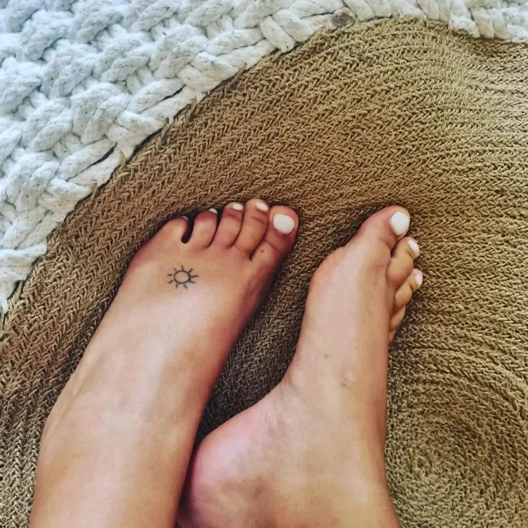 Leak & nude 4 — Blue_butterfly_75