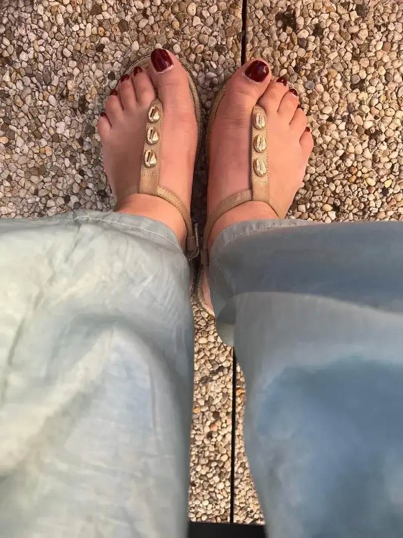 On profite des derniers jours de soleil#sun #pied #feet