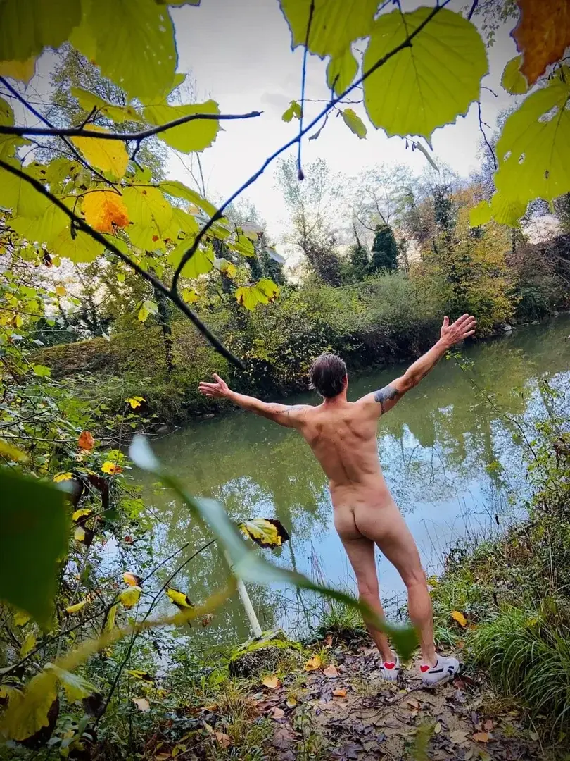 Leak & nude 2 — Onania1712peintre