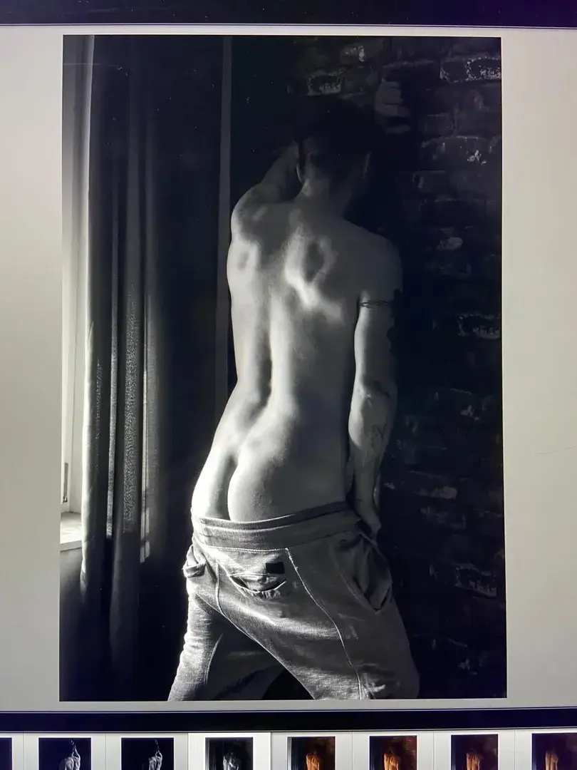 Leak & nude 4 — Onania1712peintre