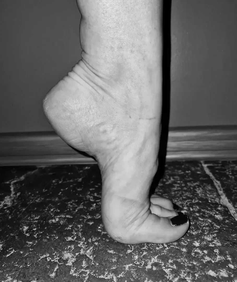 Leak & nude 2 — Prettyfoot4