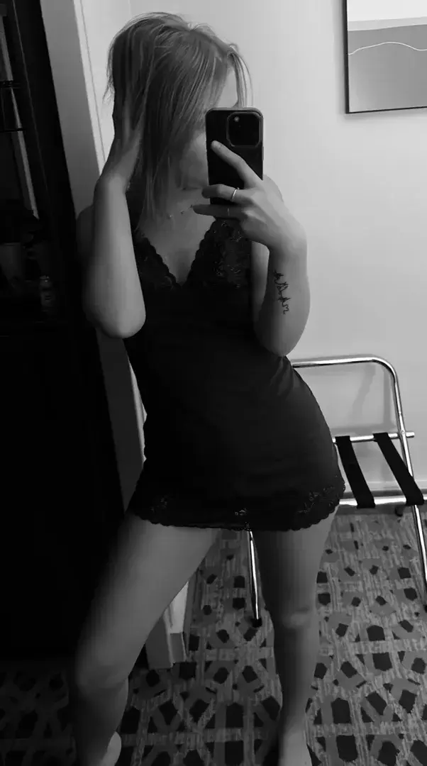 Leak & nude 1 — Madame_123