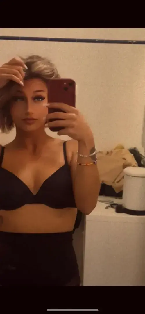 Leak & nude 2 — Sensualityblondie
