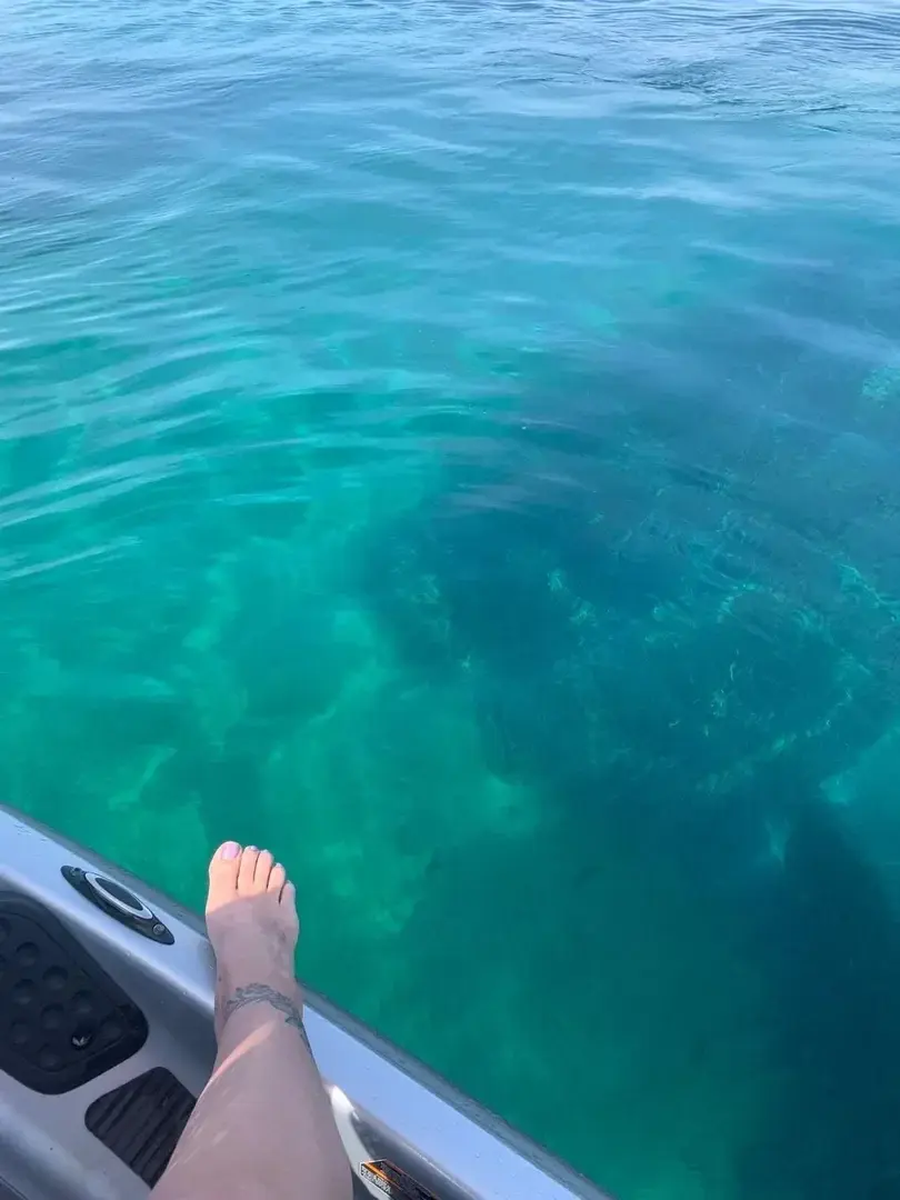 P’tits pieds dans l’eau