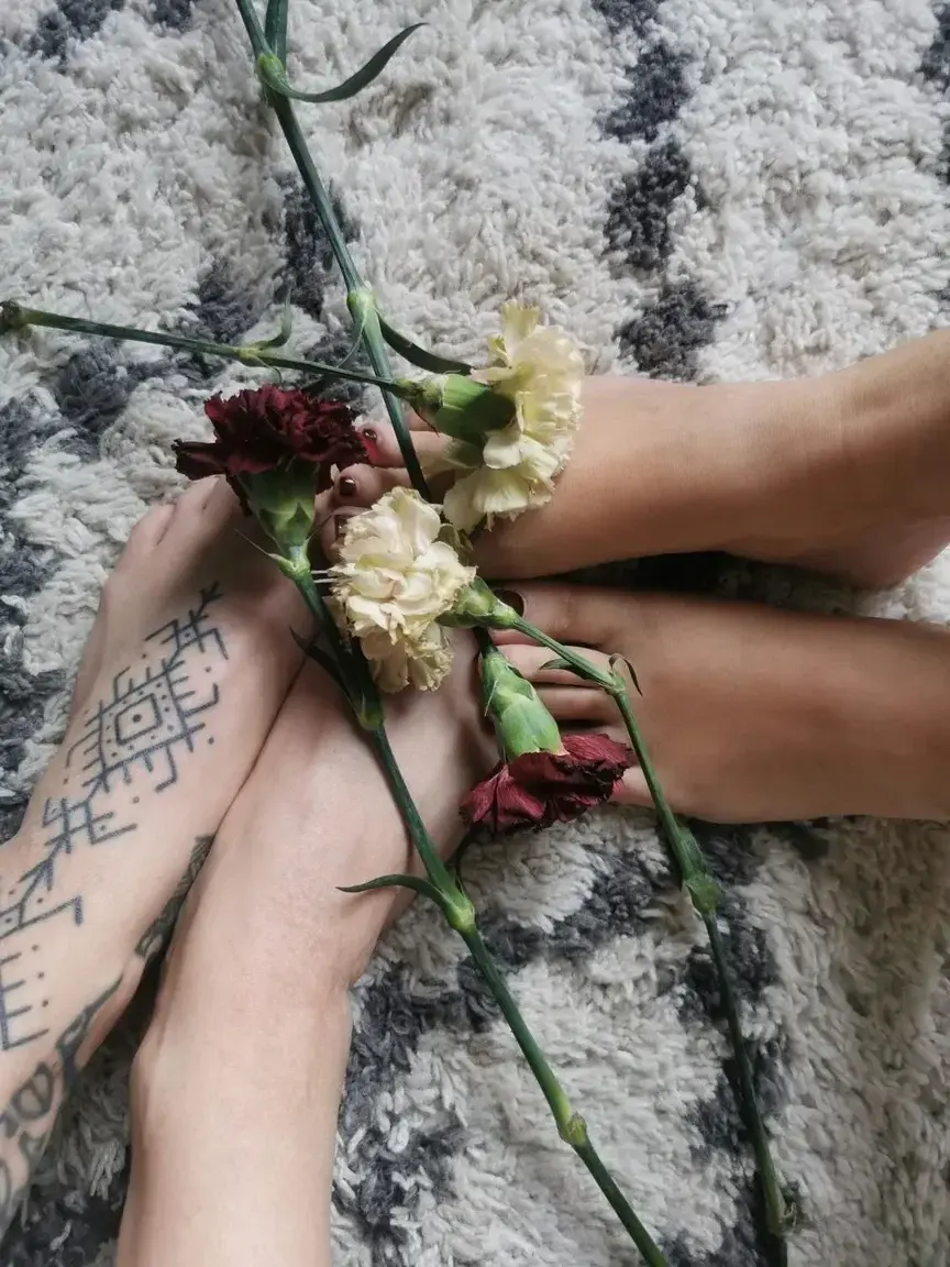 Flowers and friend time