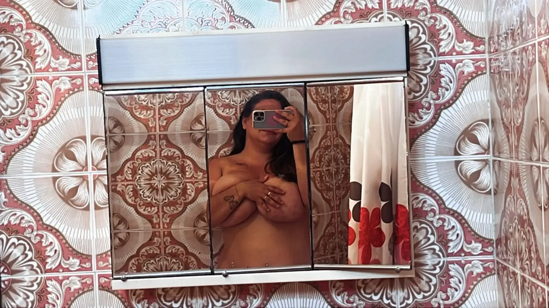 Leak & nude MYM — Bettybooobs : « média » (MYM)