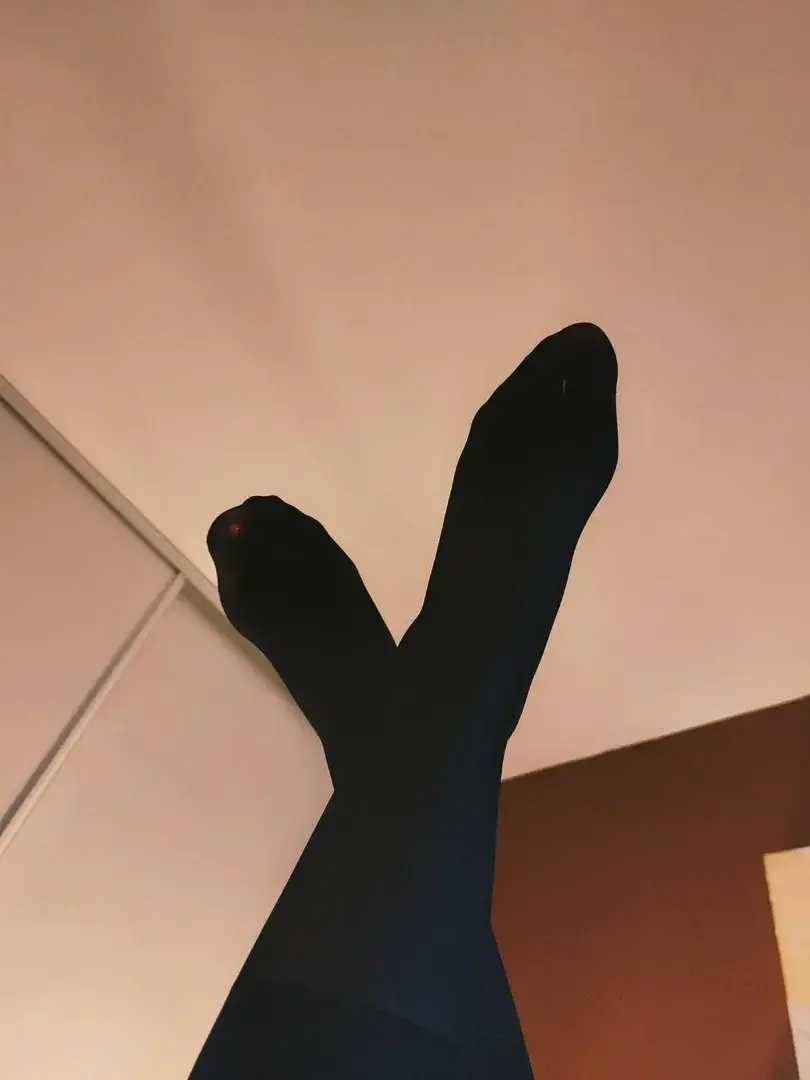Leak & nude 2 — Sweetlittlefeet_