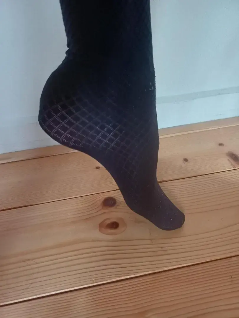 Leak & nude 7 — _aria_feet