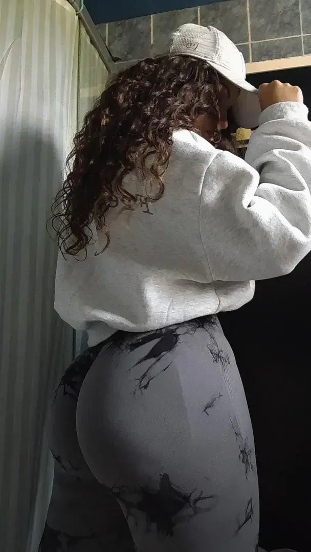 Leak & nude 4 — Lolo-fitgirl