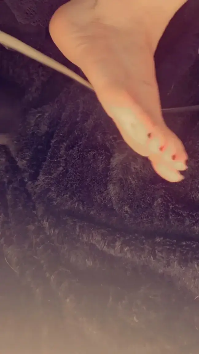 Leak & nude 4 — Mllelovellyfeet
