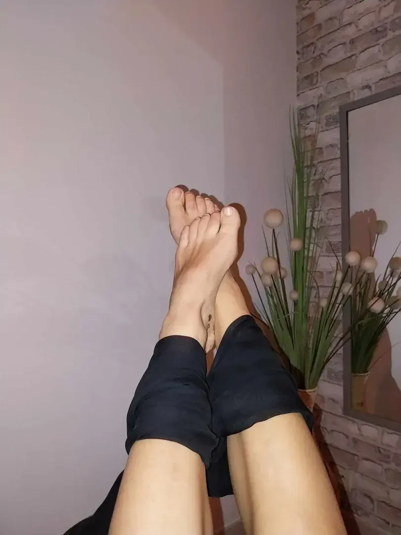 4piedsforyou - Photo exclusive MYM 1 | French Modèles