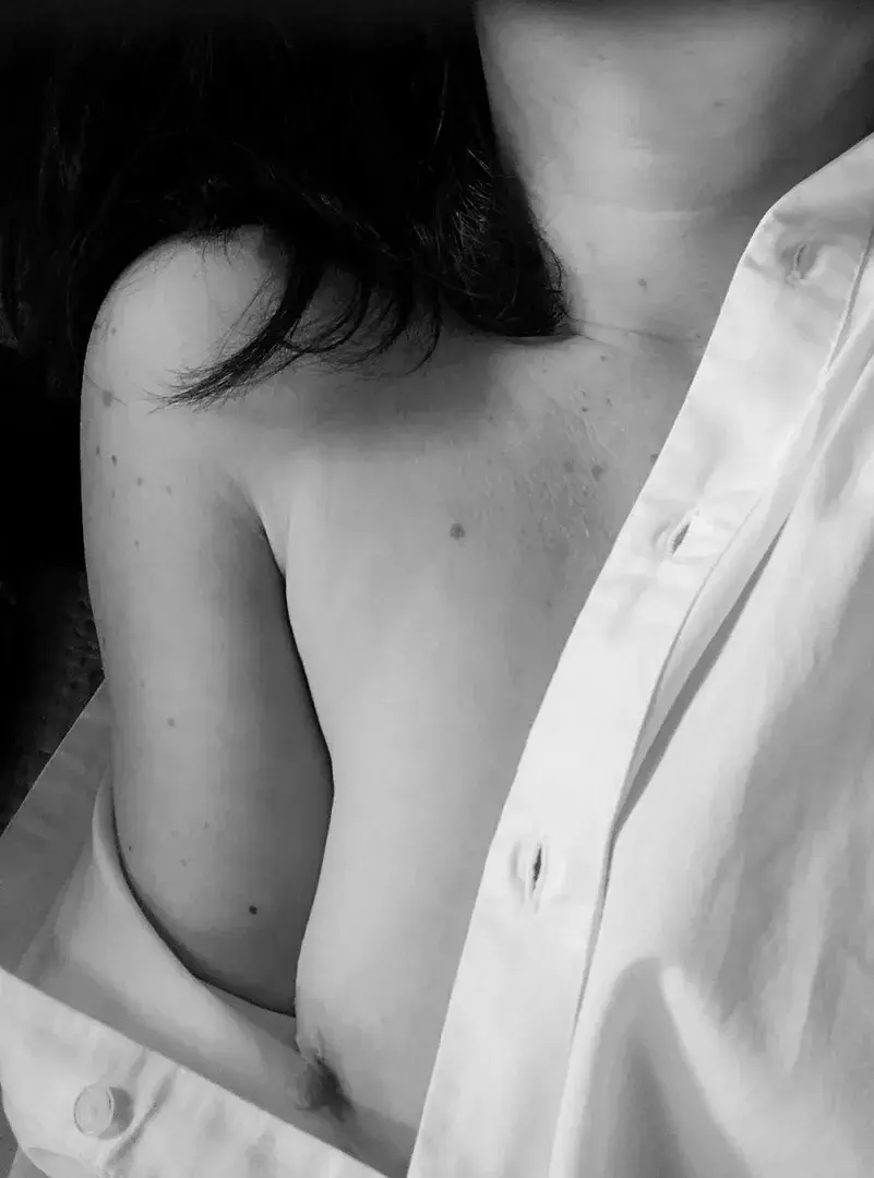 Quand je m'ennuie je fais des photos.#nude #artistique #noiretblanc
