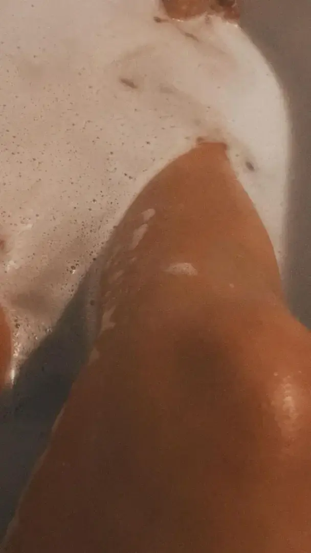 Leak & nude 6 — Sexfriends092
