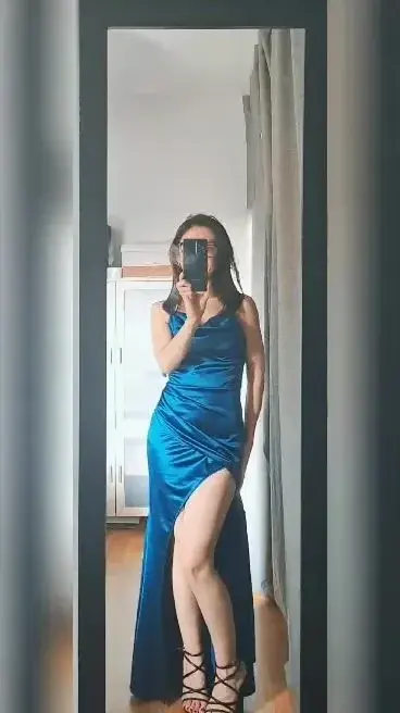 Ma robe pour un anniversaire  alors tu en pense quoi???