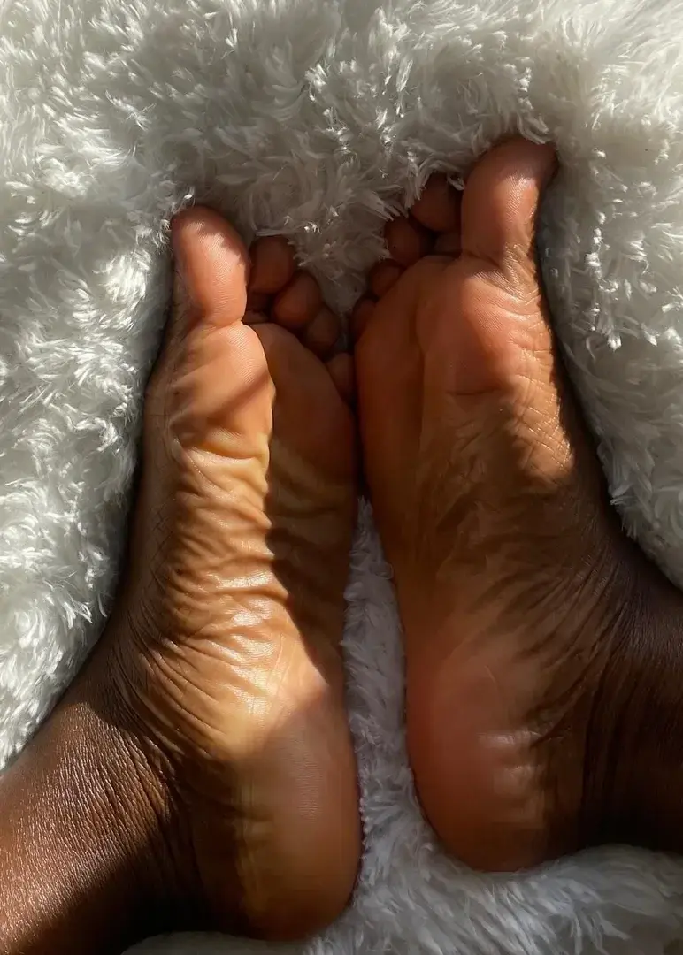 Leak & nude 4 — Imany_ebene_feet