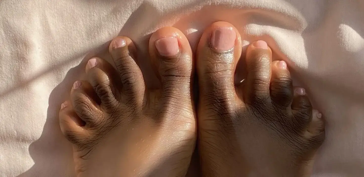 Photo de couverture de Imany_ebene_feet