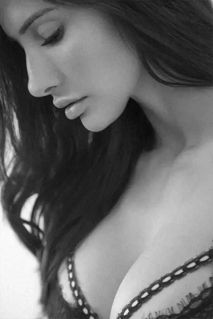 Leak & nude 4 — roxane7