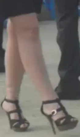 Je prefère cette tenue d'été quand même😁😁I love SHOES!!!