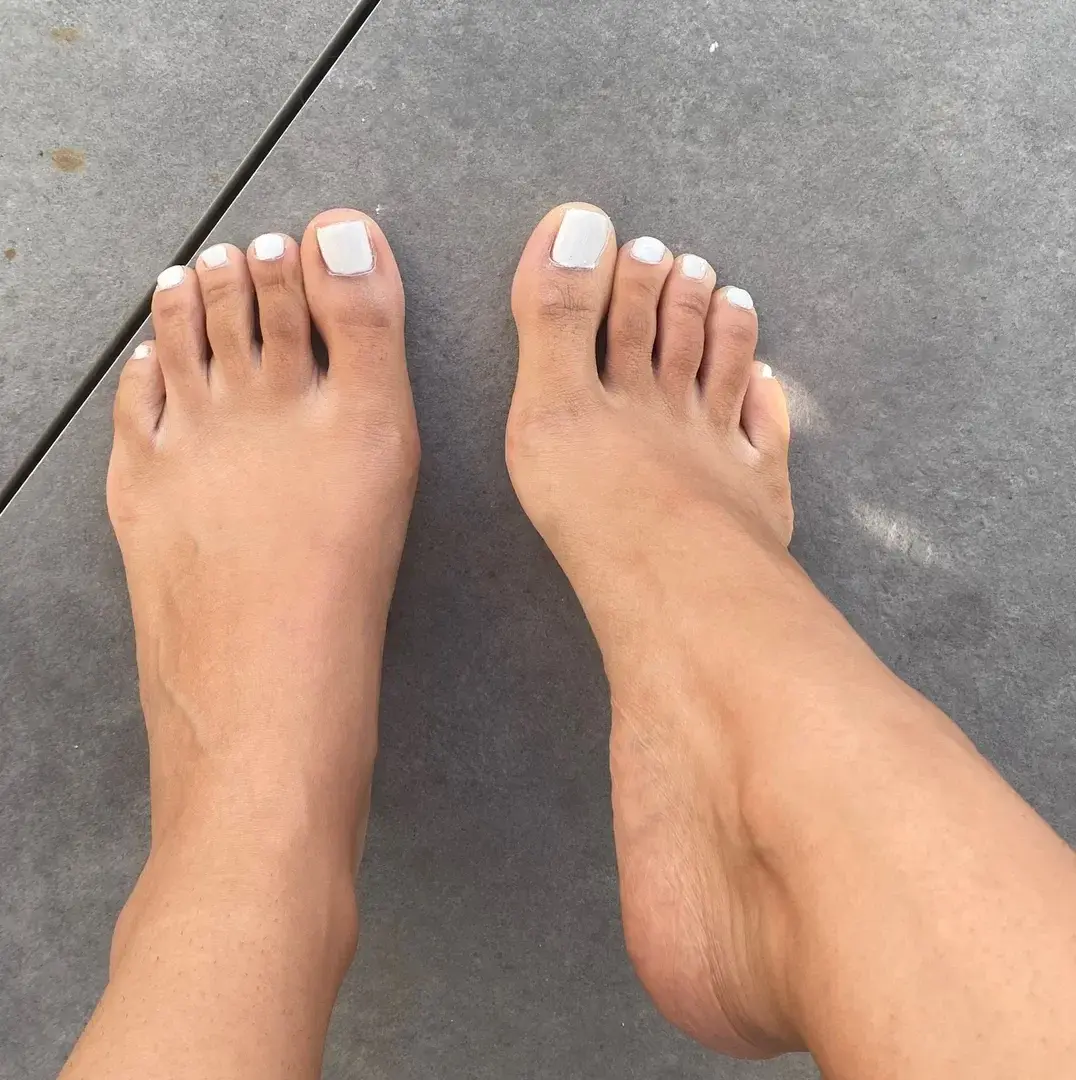 Leak & nude 1 — Tanfrenchpedicure