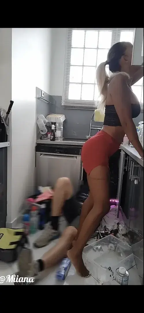 Leak public de miiana_model — « DEFI X Le PLOMBIER vient me réparer une fuite j'en profite pour qu'il me BAISE 😈Toutes mes sextapes sont GRATUITES et COMPLETES 🎁+ SNAP VIP à VIE 🎁 » (nude) sur MYM