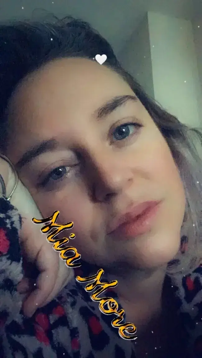 Ah defaut de pouvoir m’en mettre plein de visage 💦  Passe en mp pour m’envoyer ta dedicum 🤤