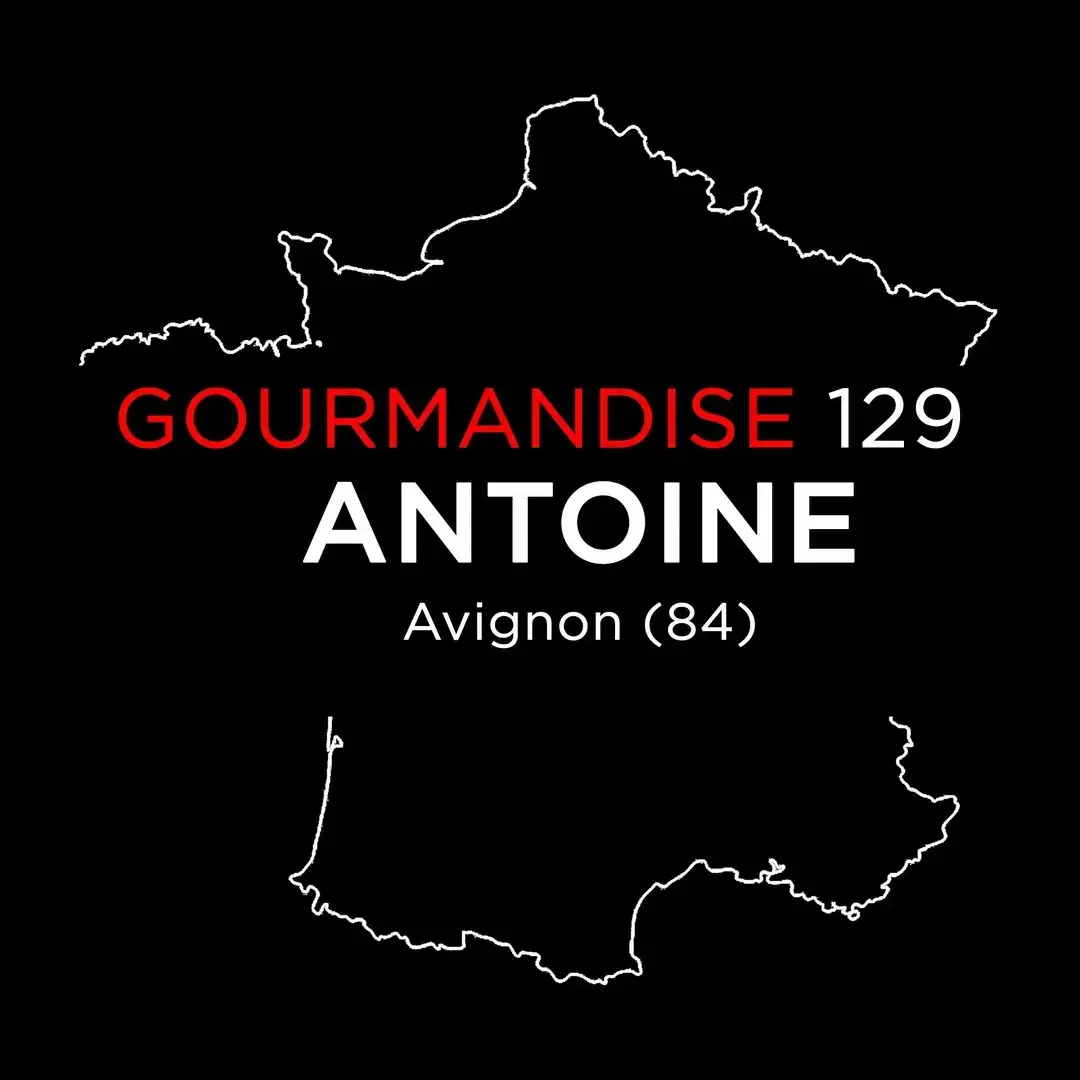 GOURMANDISE 129 – TOUR DE FRANCE – Avignon (84) - Antoine 🍆Je suis tombé sur un rebelle 😂Antoine fait parti de ceux qui refusent de dire "chocolatine" et qui appellent ça "pain au chocolat" !!!Mais c' est un corrompu...Il a suffit que je lui dise que je le suçais si il prononçait le mot "chocolatine" sorte de sa bouche ! 😂😂😂