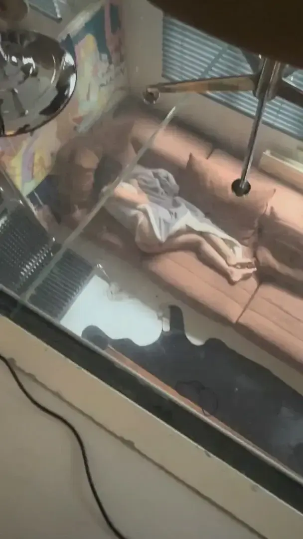 moi pendant que je dors😭