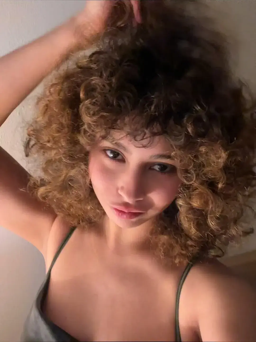 Leak public de Lestia — « 😈 » (nude) sur MYM