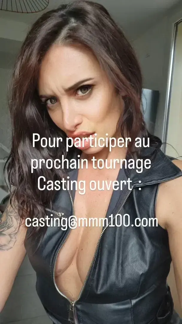 Leak public de GloryZavatrash — « description de la photo » (nude) sur MYM