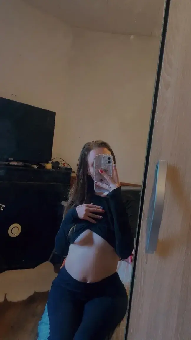 Lanadpt - Photo exclusive MYM 1 | French Modèles