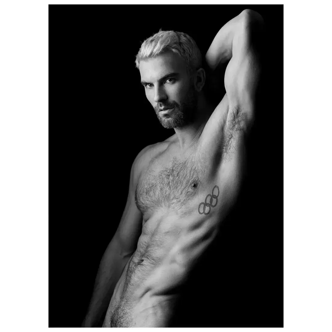 Leak & nude 4 — Eric-radford