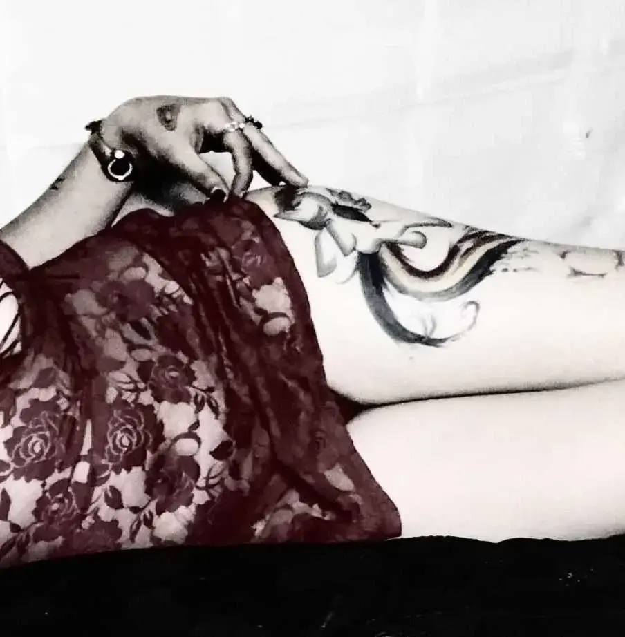 Leak & nude 3 — Harleyjinx85