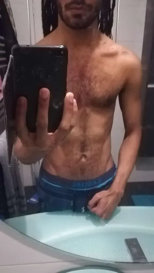 Leak & nude 2 — joan_b