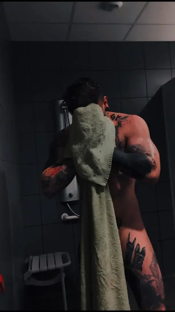 Leak & nude 2 — Valk