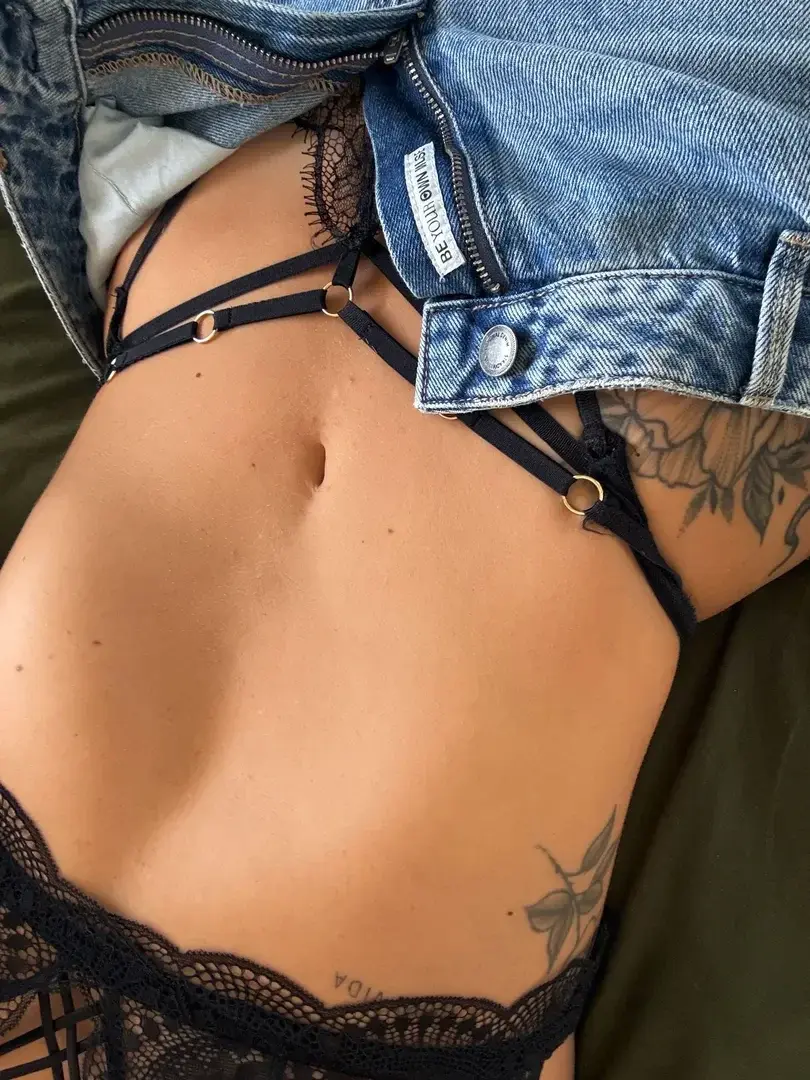 Leak & nude MYM — Sandxsnow : « Be your own muse 🤝 » (MYM)