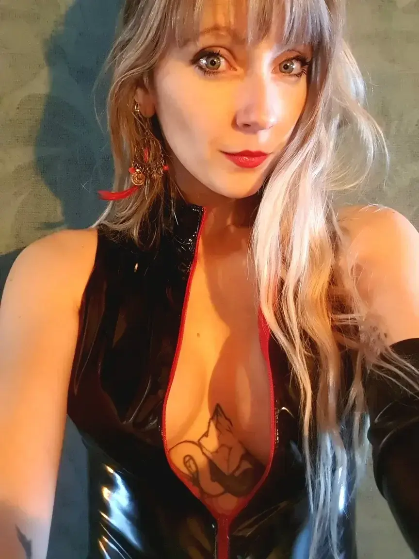 Ptitbonbon69 - Photo exclusive MYM 2 | French Modèles