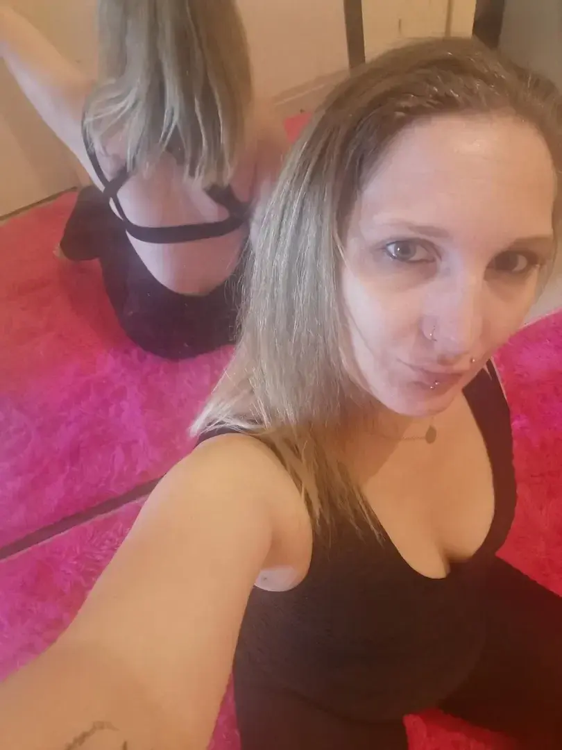 Leak & nude MYM — So_phie_on : « média » (MYM)