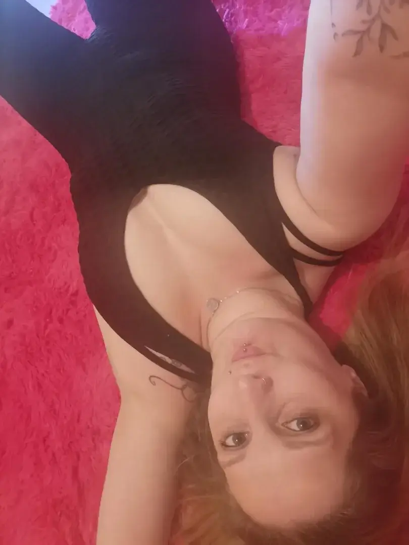So_phie_on - Photo exclusive MYM 18 | French Modèles