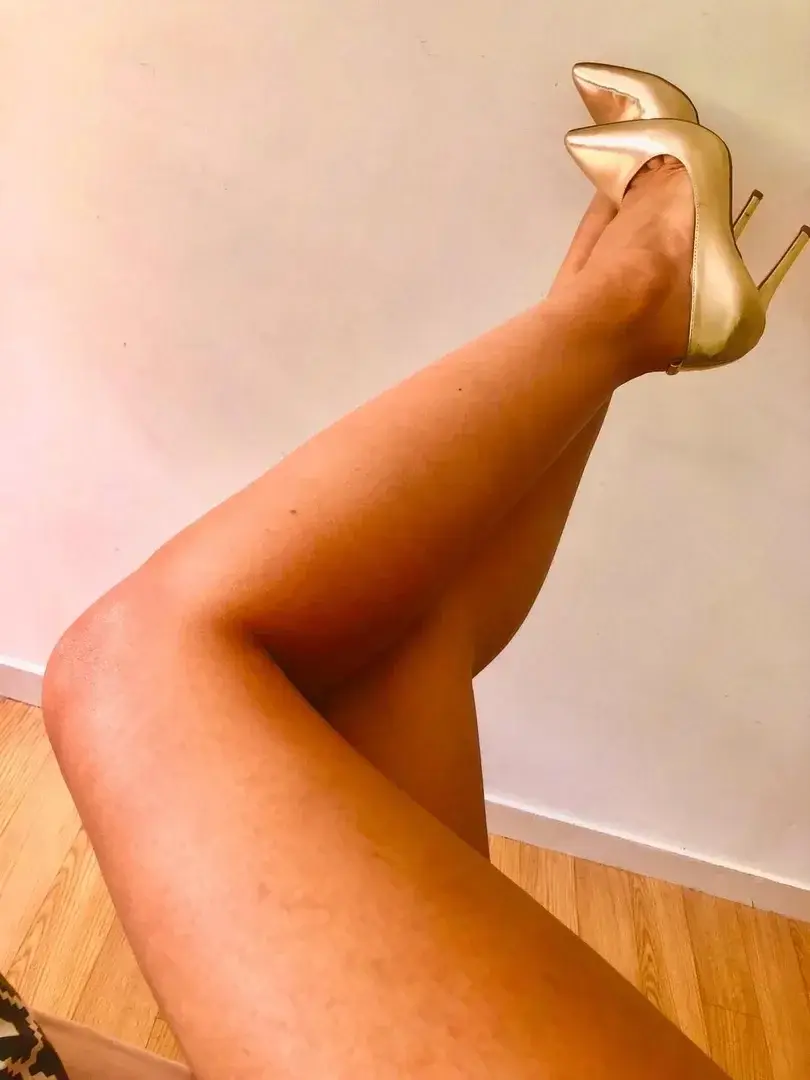 Leak & nude 8 — Pieds-sucres