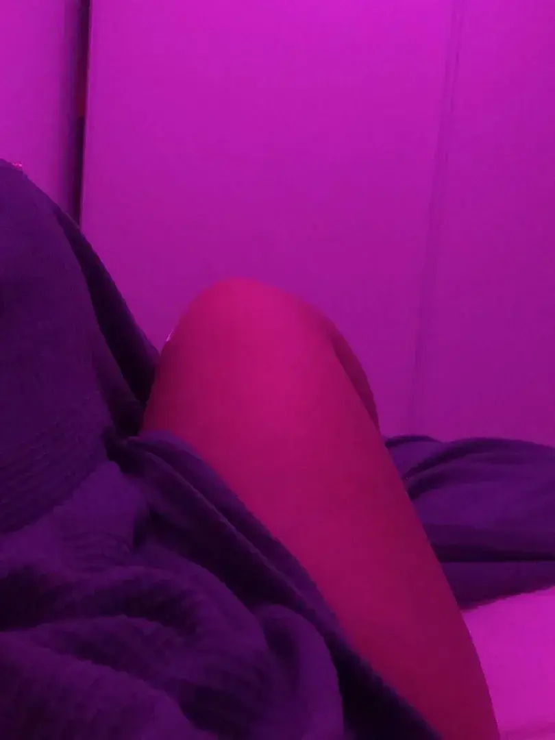 Leak & nude 2 — Izzy32