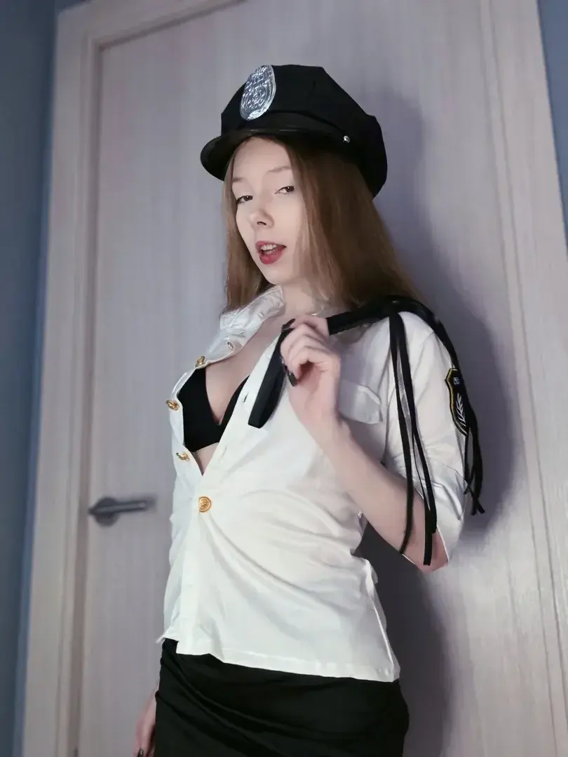 Leak public de Alice_ahegao — « 🎁 Abonnement GRATUIT à vie + une vidéo bonus offerte 🎬 » (nude) sur MYM