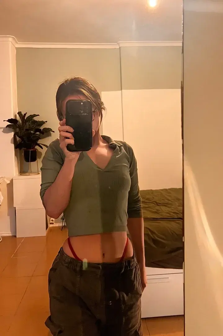 Leak & nude 5 — Iambabynina